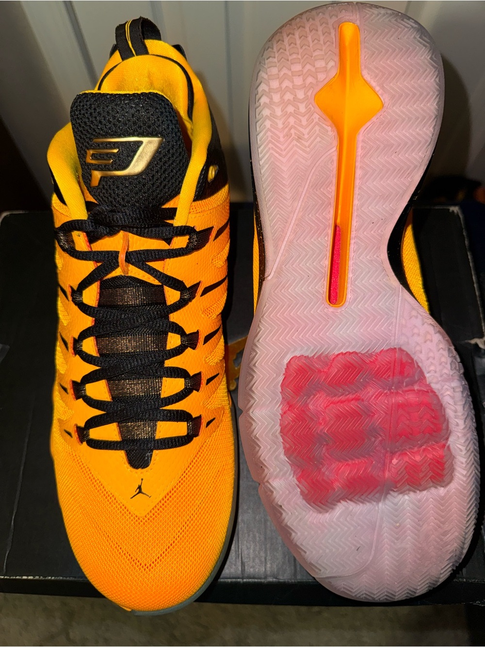 Jordan CP3.IX Basketball Shoes - Picture 4 of 4